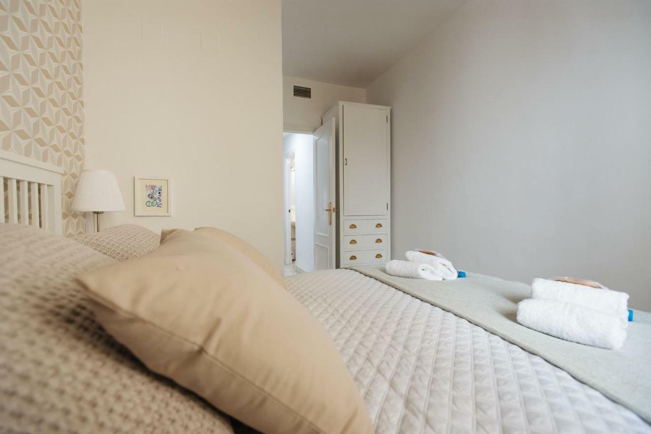 El Refugio De San Luis Con Parking Opcional Apartamento Sevilha Exterior foto